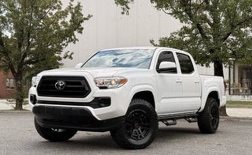 2023 Toyota Tacoma SR5