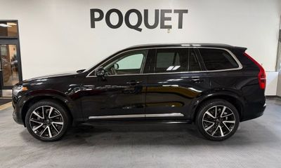 2023 Volvo XC90 Plus Bright