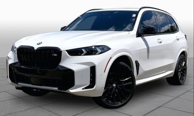 2024 BMW X5 M60I