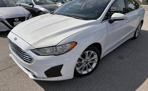 2020 Ford Fusion SE