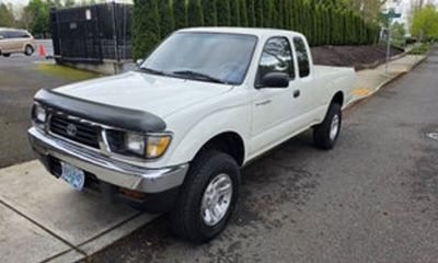 1997 Toyota Tacoma Deluxe