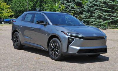 2026 Toyota BZ XLE