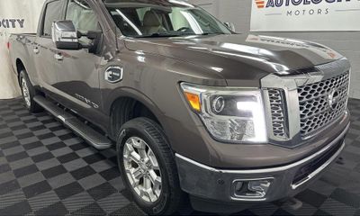 2016 Nissan Titan SL