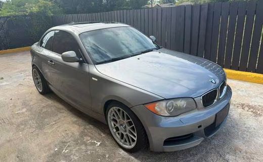 2011 BMW 135I
