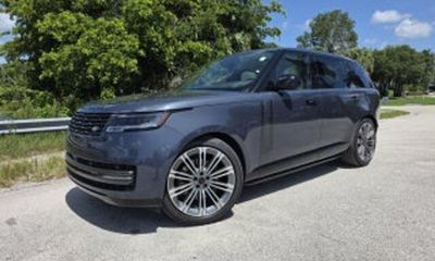 2026 Land Rover Range SE