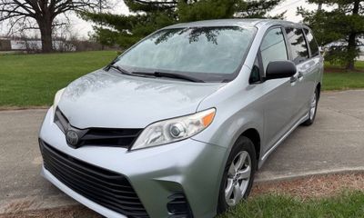 2020 Toyota Sienna D Grade