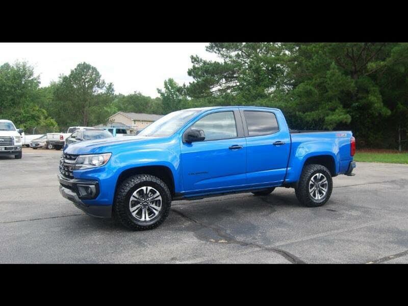 2022 Chevrolet Colorado — a typically priced live listing