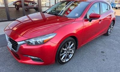 2018 Mazda MAZDA3 Touring