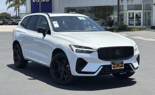 2026 Volvo XC60 Ultra Black Edition