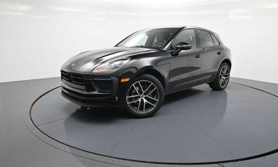2026 Porsche Macan