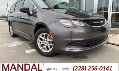 2017 Chrysler Pacifica Touring
