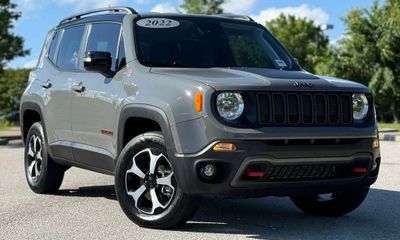 2022 Jeep Renegade Trailhawk