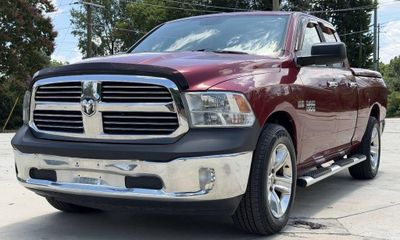 2014 Ram 1500 SLT