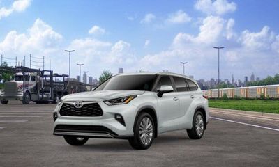 2026 Toyota Highlander Platinum