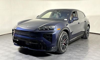 2026 Porsche Cayenne Turbo Electric