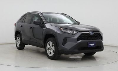 2021 Toyota RAV4 LE HV