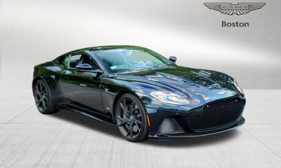 2019 Aston Martin DBS Superleggera Coupe