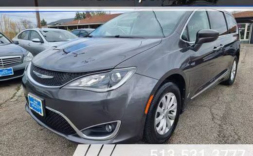 2019 Chrysler Pacifica Touring L