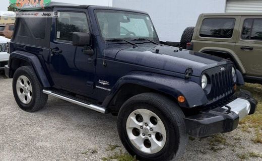 2013 Jeep Wrangler Sahara