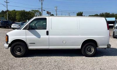 2001 Chevrolet Express 3500