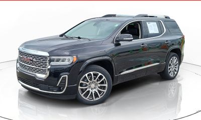 2022 GMC Acadia Denali