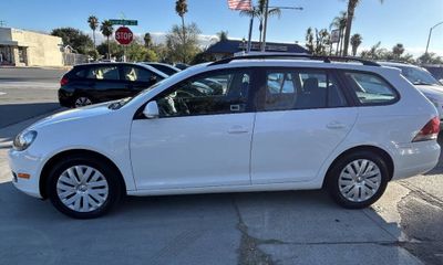 2013 Volkswagen Jetta Sportwagen S