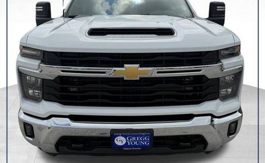 2026 Chevrolet Silverado HD LT