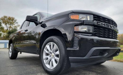 2020 Chevrolet Silverado Custom