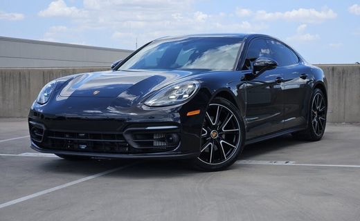 2023 Porsche Panamera