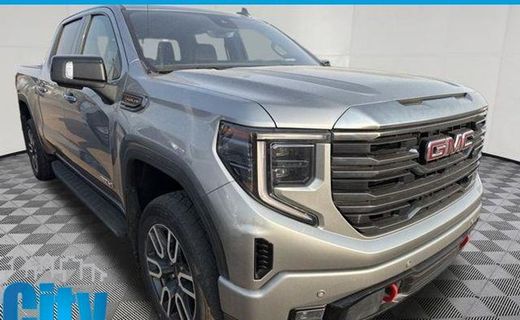 2021 GMC Sierra AT4