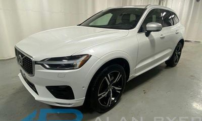 2019 Volvo XC60 R Design