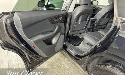 2019 Audi Q8 Premium