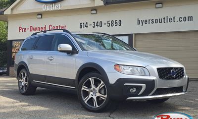 2015 Volvo XC70 Premier NON R