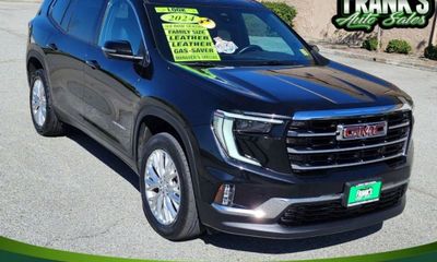 2024 GMC Acadia Uplevel