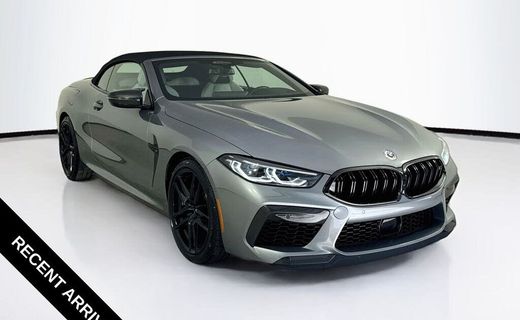2023 BMW M8