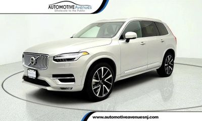 2024 Volvo XC90 Plus Bright