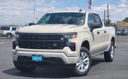 2026 Chevrolet Silverado Custom