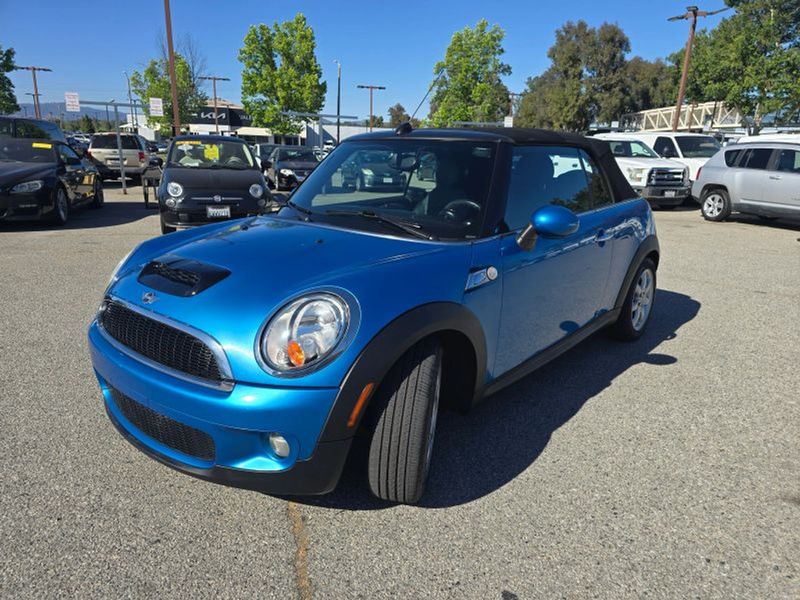 2009 Mini Cooper Convertible — a typically priced live listing