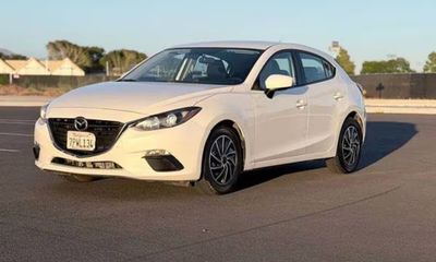 2016 Mazda MAZDA3 SV Base