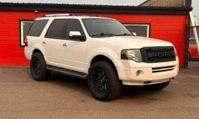 2004 Ford Expedition XLT