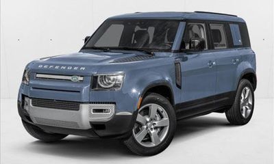 2025 Land Rover Defender 110 S