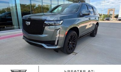 2024 Cadillac Escalade Sport Touring PKG