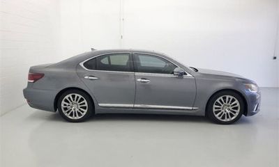 2013 Lexus LS 460