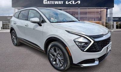 2023 Kia Sportage SX