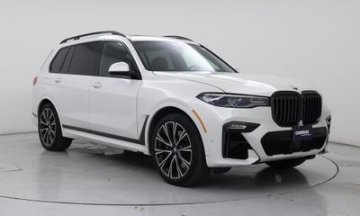 2021 BMW X7 M50I