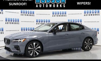 2022 Volvo S60 Inscription Expression XC60