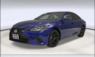 2023 Lexus ES Ultra Luxury F
