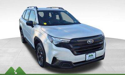 2025 Subaru Forester Base Plus