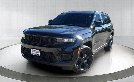 2024 Jeep Grand Cherokee Laredo
