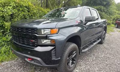 2021 Chevrolet Silverado Trail Boss Custom